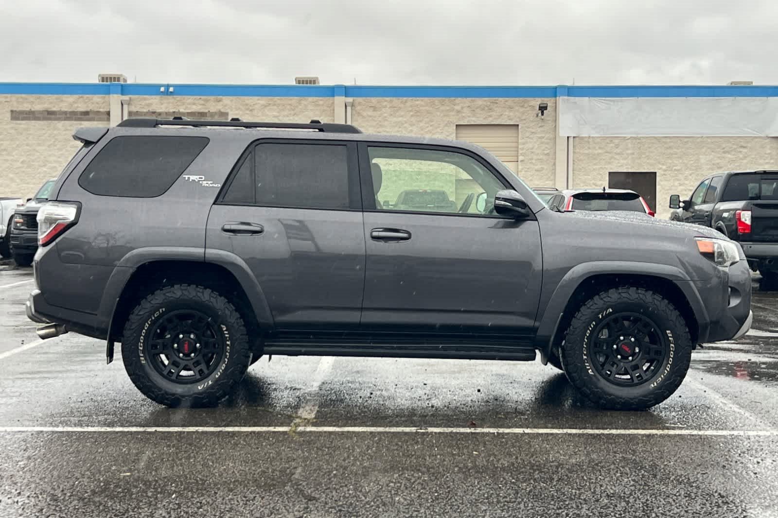 Used 2019 Toyota 4Runner TRD Off-Road Premium image 6