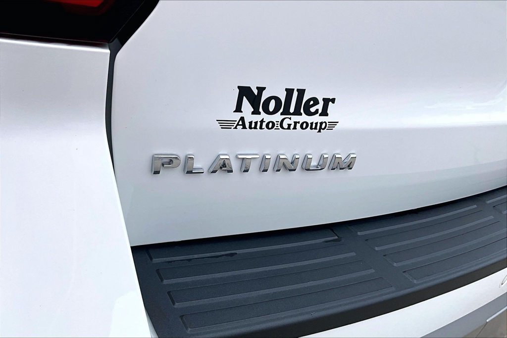 Certified 2024 Ford Expedition Platinum AWD/4WD image 8