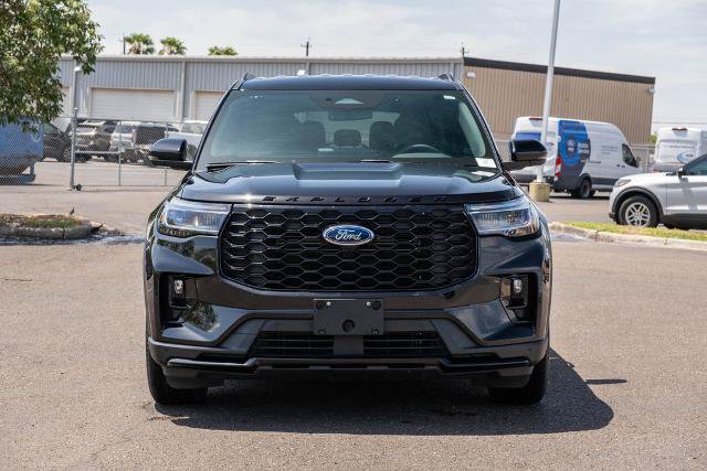 Certified 2025 Ford Explorer ST-Line w/ Premium Package RWD image 2