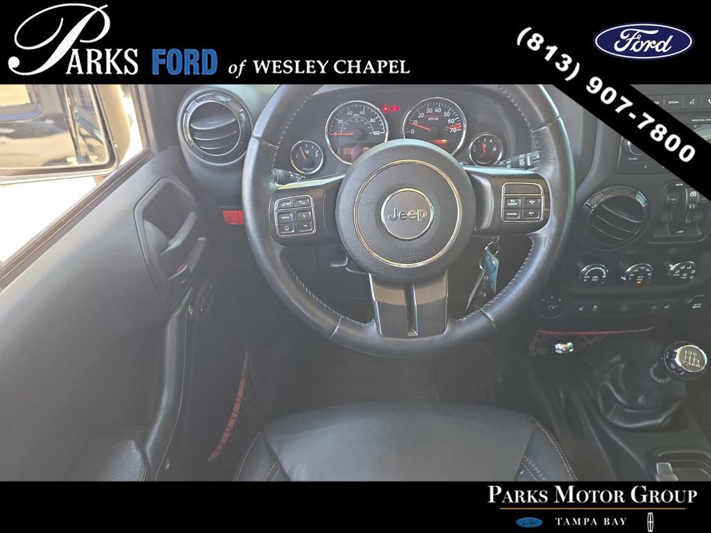 Used 2017 Jeep Wrangler Unlimited Rubicon AWD/4WD image 11