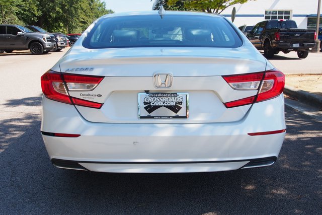Used 2020 Honda Accord EX image 6