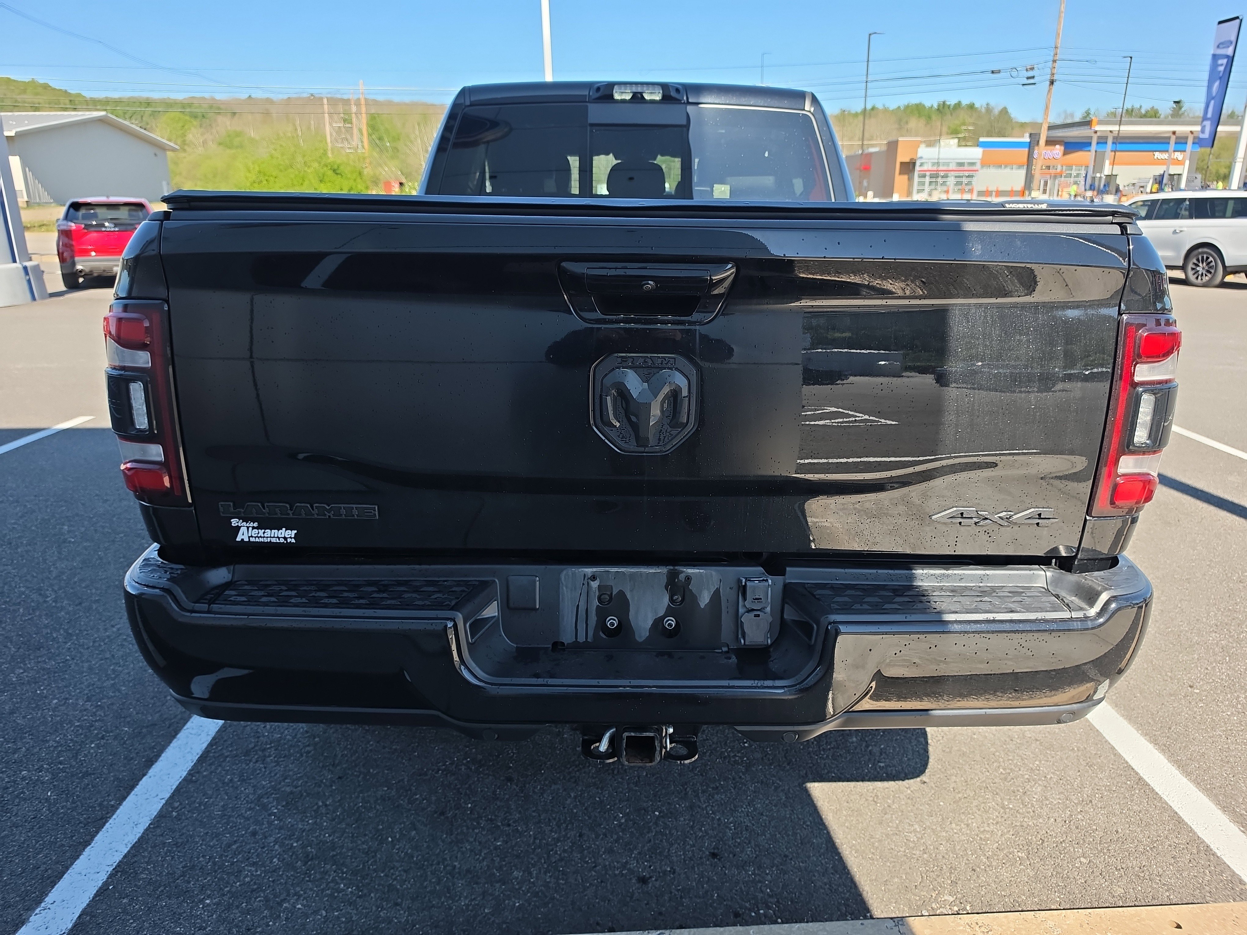 Used 2024 RAM 2500 Laramie w/ Night Edition AWD/4WD image 4