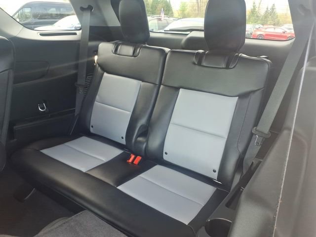 Certified 2024 Ford Explorer XLT w/ Equipment Group 202A AWD/4WD image 14