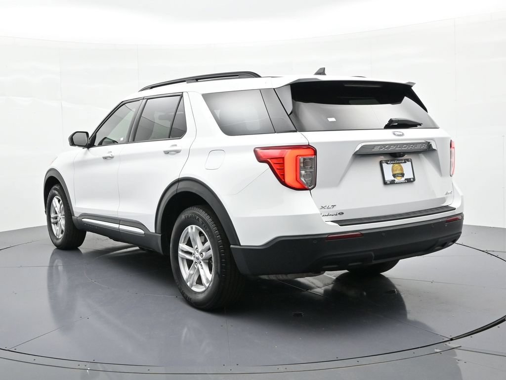Certified 2022 Ford Explorer XLT AWD/4WD image 8