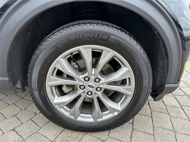 Certified 2023 Ford Explorer Limited w/ Equipment Group 301A image 12