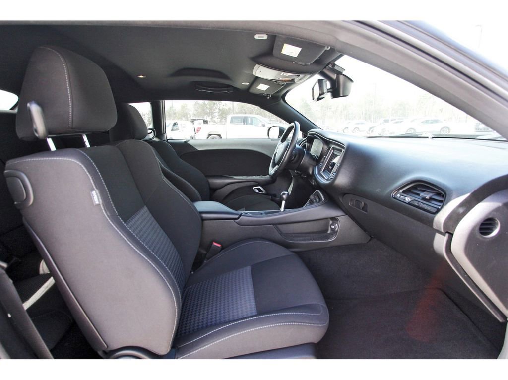 Used 2021 Dodge Challenger R/T w/ Blacktop Package image 22