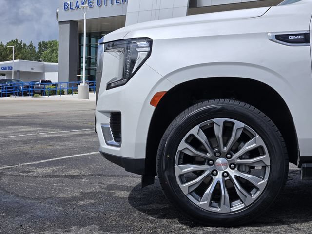 Used 2021 GMC Yukon XL Denali w/ Denali Ultimate Package AWD/4WD image 9