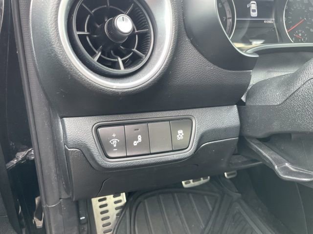 Used 2023 Kia Forte GT-Line image 6