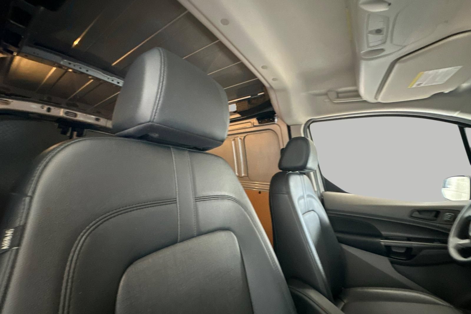 Certified 2023 Ford Transit Connect XL FWD image 17