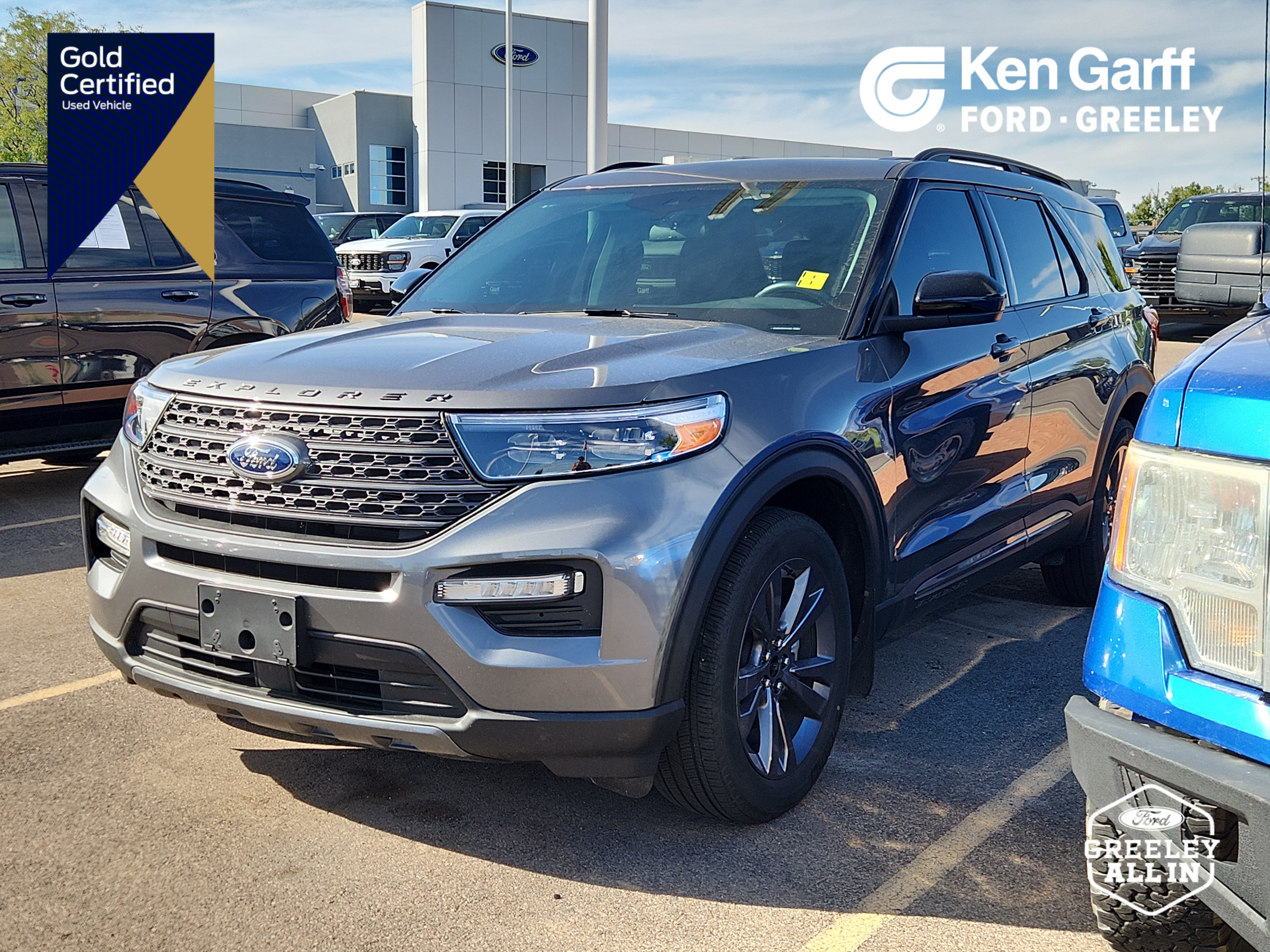 Certified 2024 Ford Explorer XLT w/ Equipment Group 202A AWD/4WD image 1