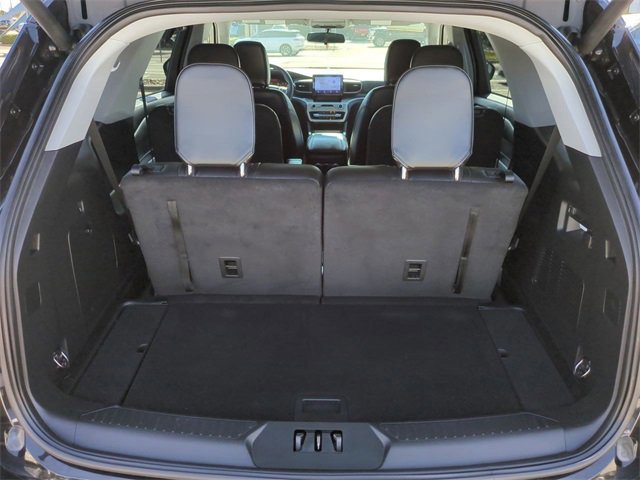 Certified 2022 Ford Explorer XLT w/ Equipment Group 202A image 13