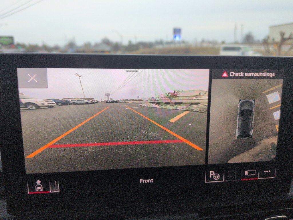 Used 2021 Audi SQ5 Prestige w/ Prestige Package image 11