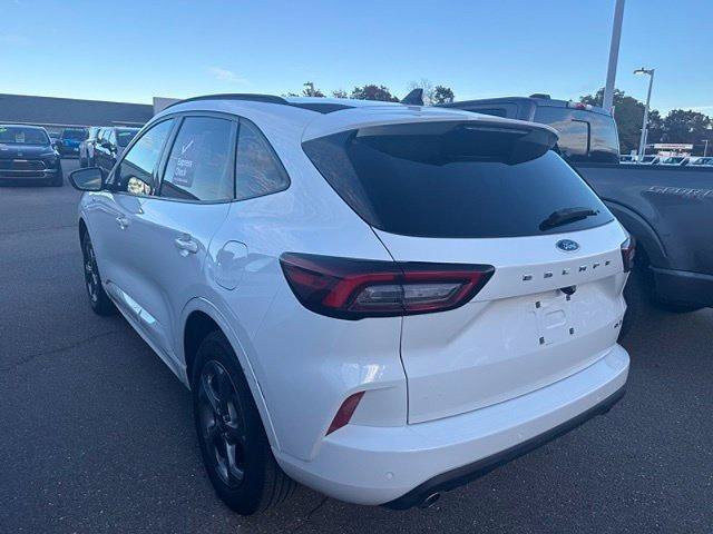 Certified 2023 Ford Escape ST-Line w/ Tech Pack #1 AWD/4WD image 20