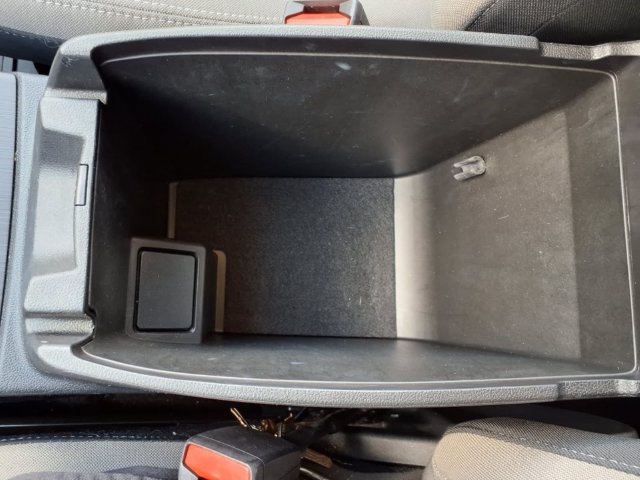 Certified 2022 Ford Escape SE w/ SE Sport Appearance Package FWD image 31