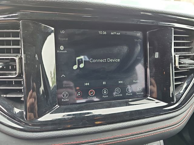 Used 2023 Dodge Durango GT RWD image 25