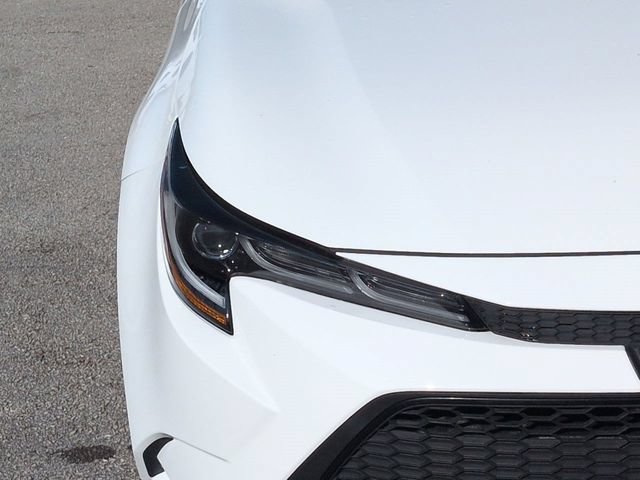 Used 2020 Toyota Corolla LE FWD image 10