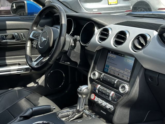 Certified 2017 Ford Mustang Premium RWD image 31