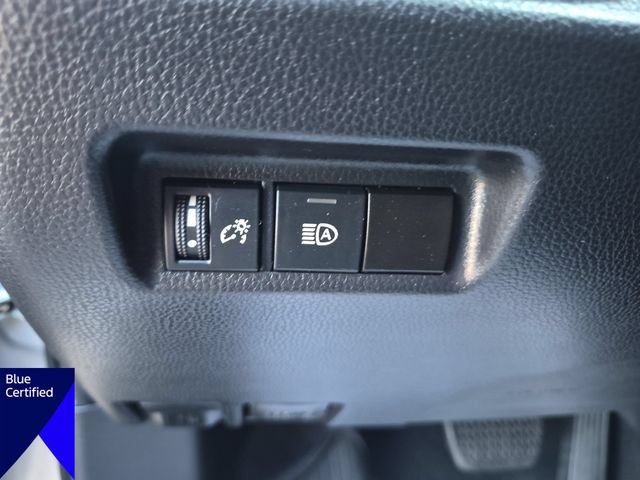 Used 2021 Toyota RAV4 LE FWD image 17