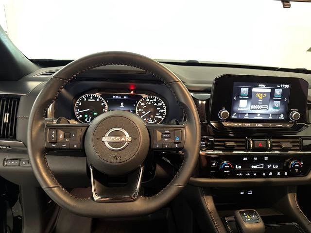 Used 2025 Nissan Pathfinder Rock Creek AWD/4WD image 8