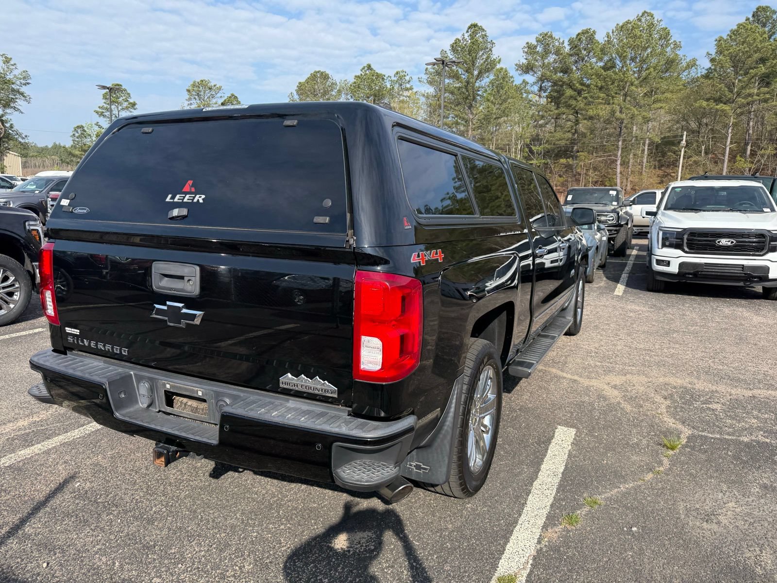 Used 2017 Chevrolet Silverado 1500 High Country AWD/4WD image 17
