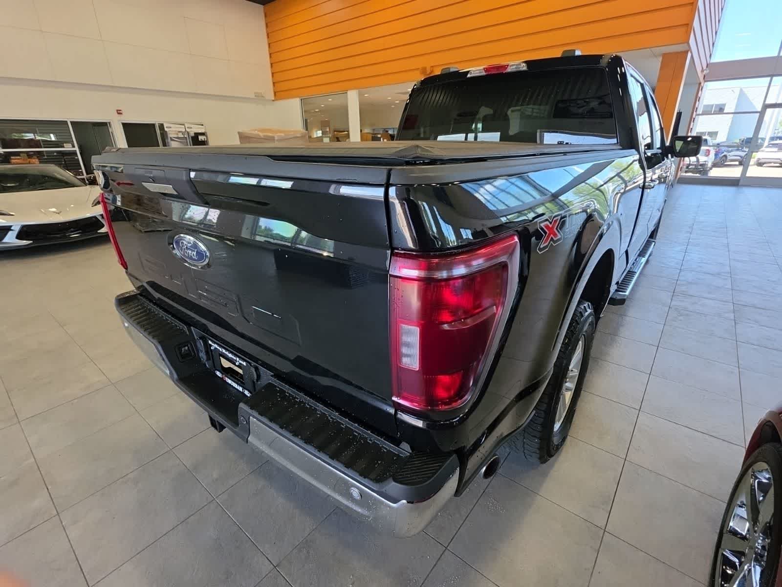 Certified 2021 Ford F150 XLT w/ XTR Package AWD/4WD image 7