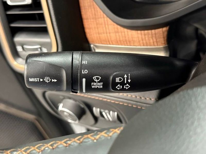 Used 2022 RAM 1500 Limited image 22