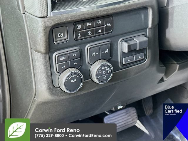Used 2025 Chevrolet Suburban RST w/ Comfort Package AWD/4WD image 14