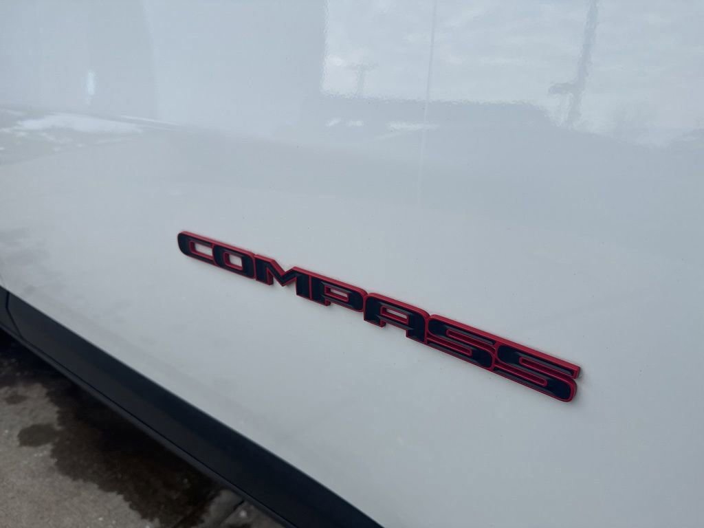Used 2023 Jeep Compass Trailhawk w/ Trailhawk Convenience Group image 16