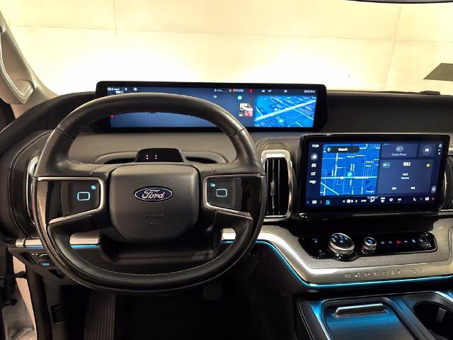Certified 2025 Ford Expedition Max Platinum AWD/4WD image 8