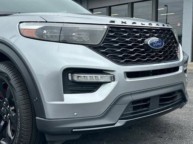 Certified 2022 Ford Explorer ST w/ Equipment Group 401A image 20