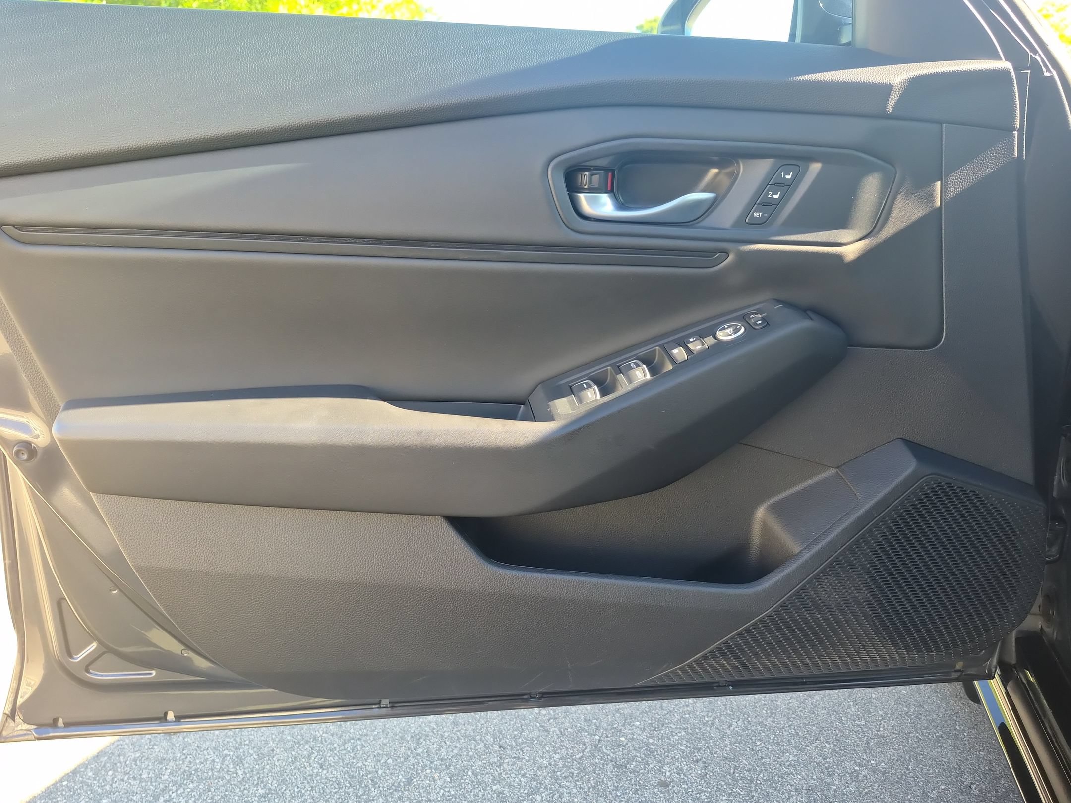 Used 2025 Honda Accord EX-L image 13