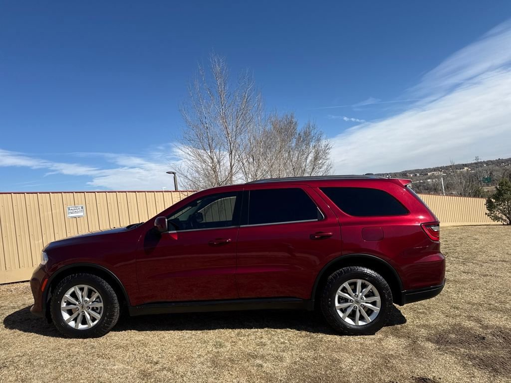 Used 2021 Dodge Durango SXT image 2