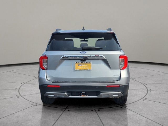 Certified 2023 Ford Explorer XLT w/ Equipment Group 202A AWD/4WD image 11