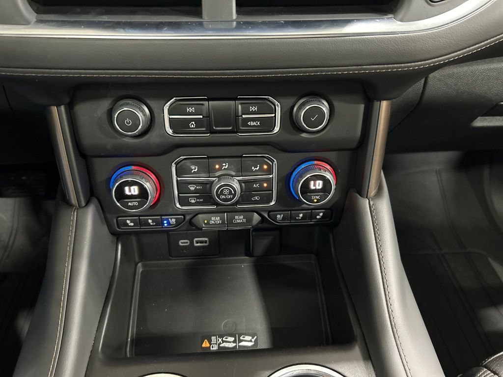 Used 2023 Chevrolet Suburban High Country AWD/4WD image 26