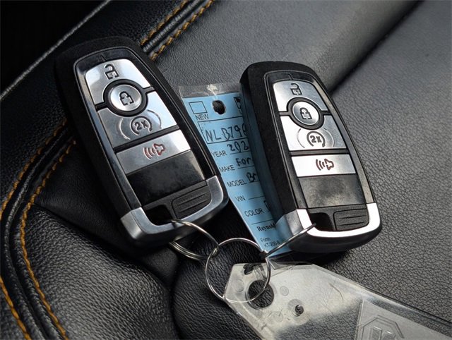 Certified 2022 Ford Bronco Badlands w/ Sasquatch Package image 34