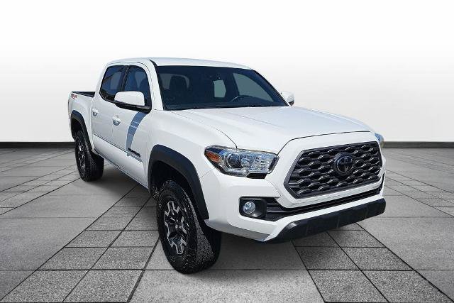 Used 2021 Toyota Tacoma TRD Off-Road w/ Technology Package AWD/4WD image 3