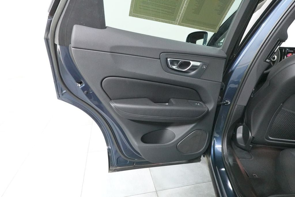 Used 2023 Volvo XC60 T8 Plus AWD/4WD image 26