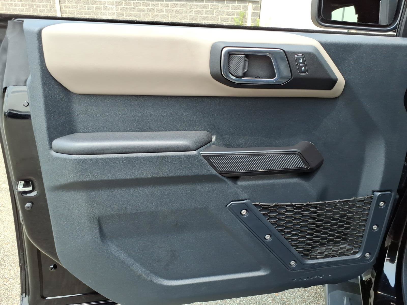 Certified 2024 Ford Bronco Wildtrak AWD/4WD image 13
