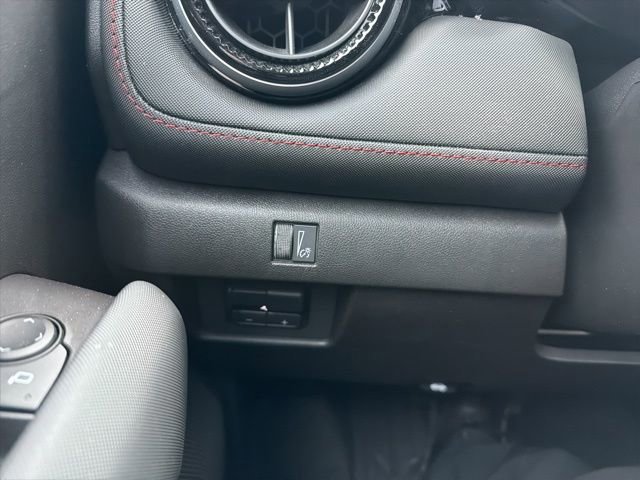 Used 2023 Chevrolet Colorado Z71 w/ Z71 Convenience Package 2 image 19