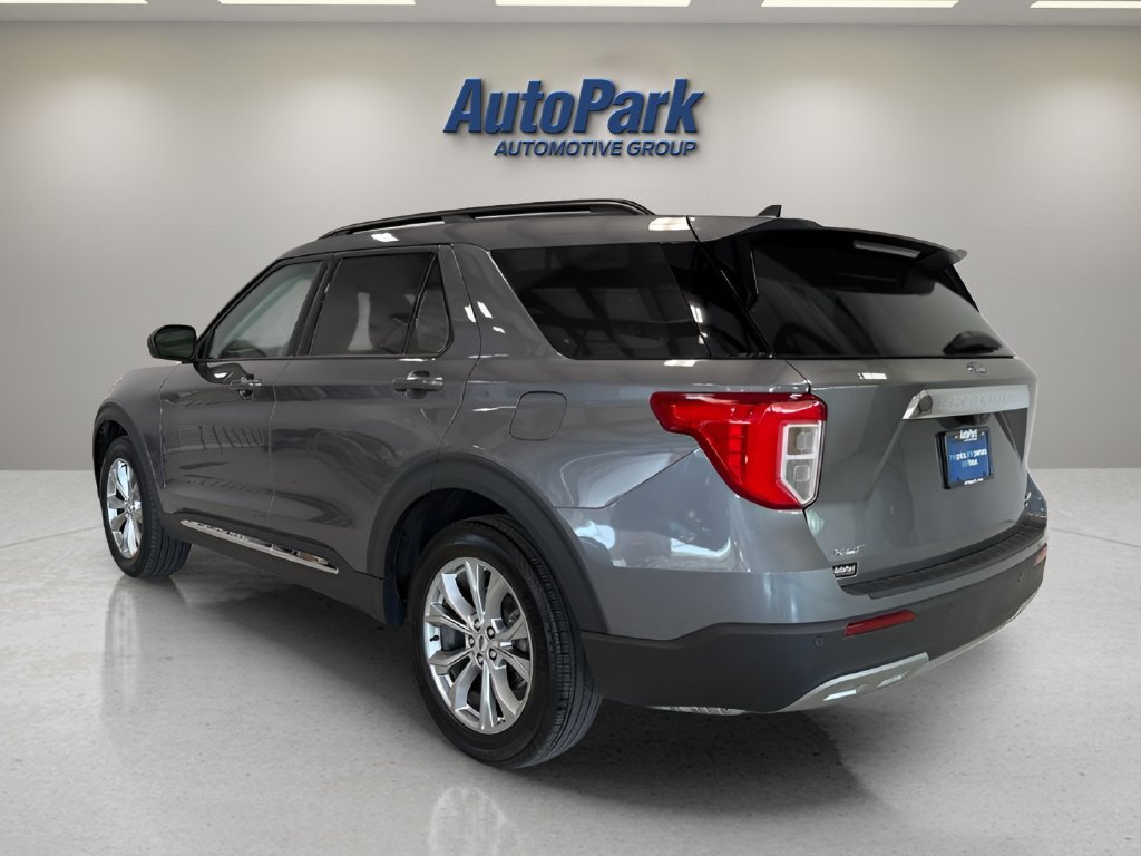 Certified 2023 Ford Explorer XLT w/ Equipment Group 202A AWD/4WD image 5
