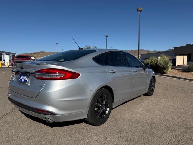 Certified 2018 Ford Fusion SE w/ Equipment Group 201A FWD image 5