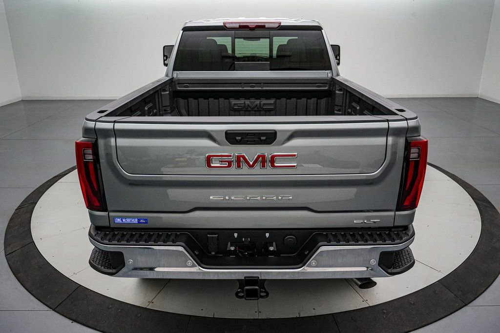 Used 2025 GMC Sierra 2500 SLT w/ SLT Premium Package image 4