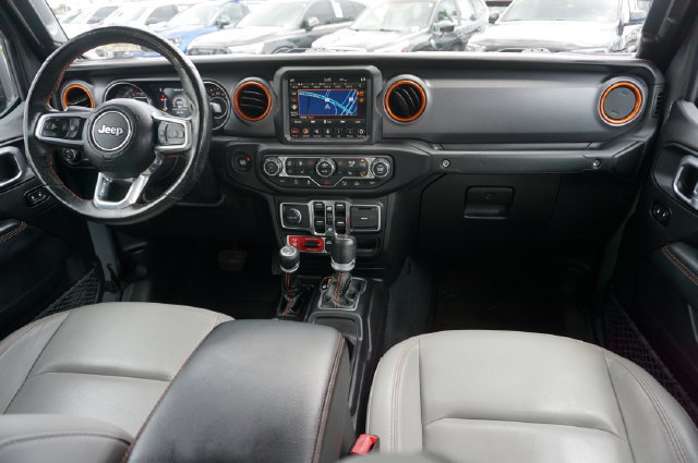 Used 2021 Jeep Gladiator Mojave w/ Dual Top Group AWD/4WD image 6