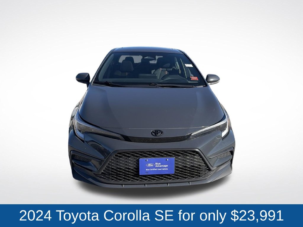 Used 2024 Toyota Corolla SE w/ SE Premium Package FWD image 2