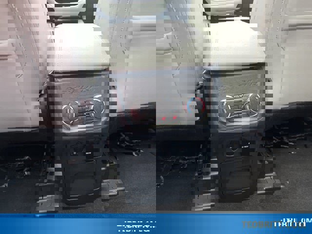 Certified 2025 Ford Explorer Platinum w/ Ultimate Package image 14