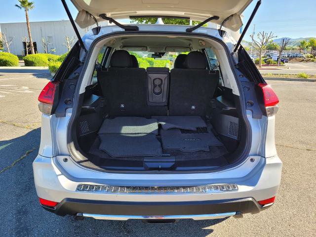 Used 2019 Nissan Rogue S FWD image 10