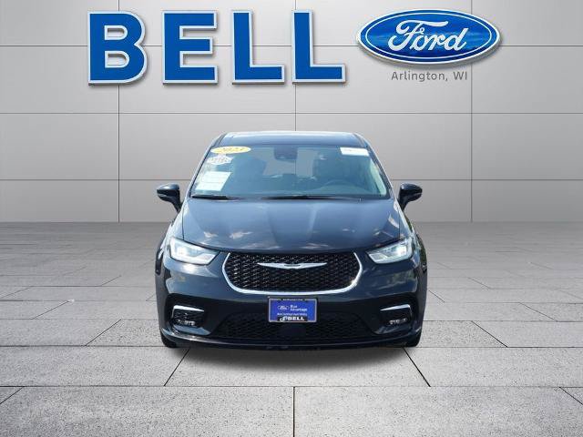 Used 2023 Chrysler Pacifica Touring-L FWD image 10
