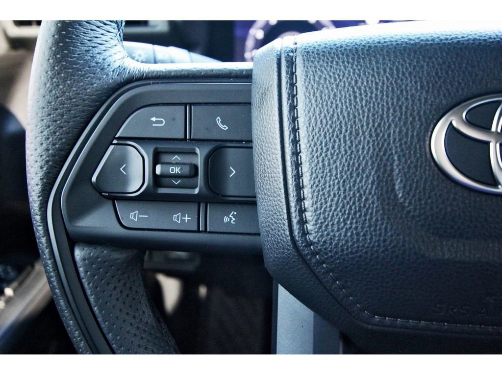 Used 2025 Toyota Tacoma TRD Pro image 19