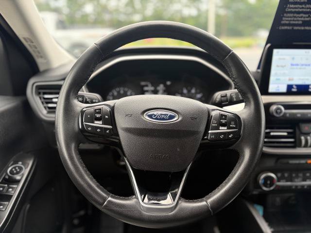 Certified 2022 Ford Escape SEL AWD/4WD image 17
