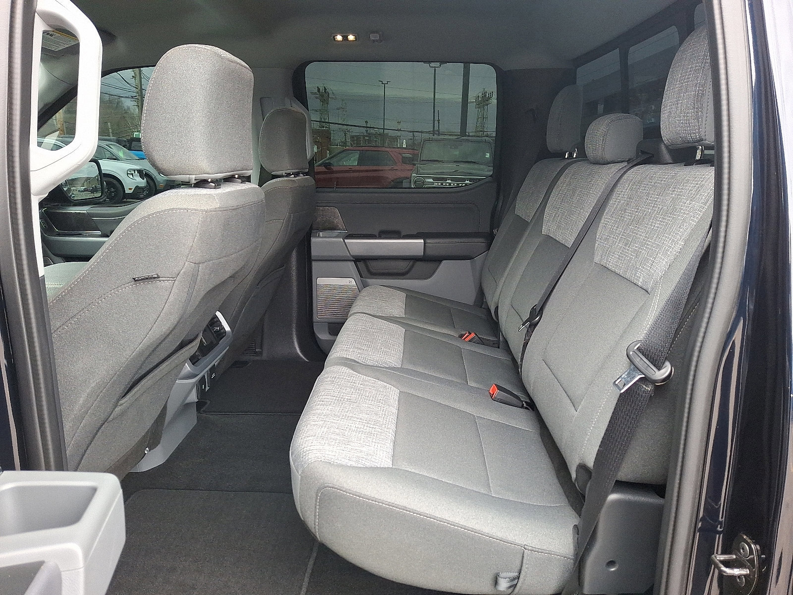 Certified 2022 Ford F150 XLT w/ Equipment Group 302A High image 10